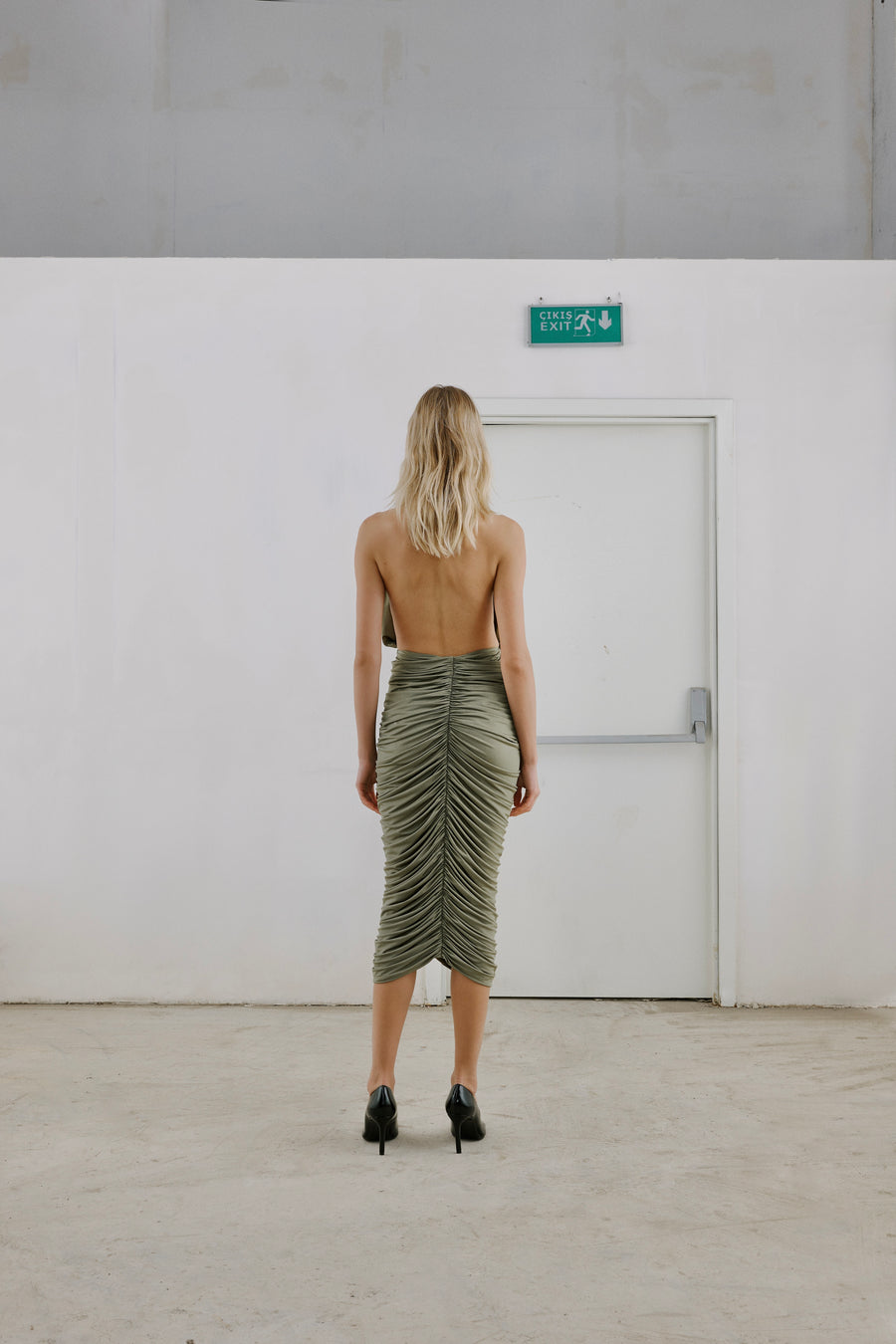 BOLD Look 5 in khaki