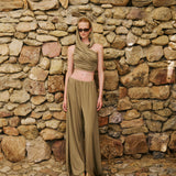 HEATWAVE Look 2 in Stone Olive