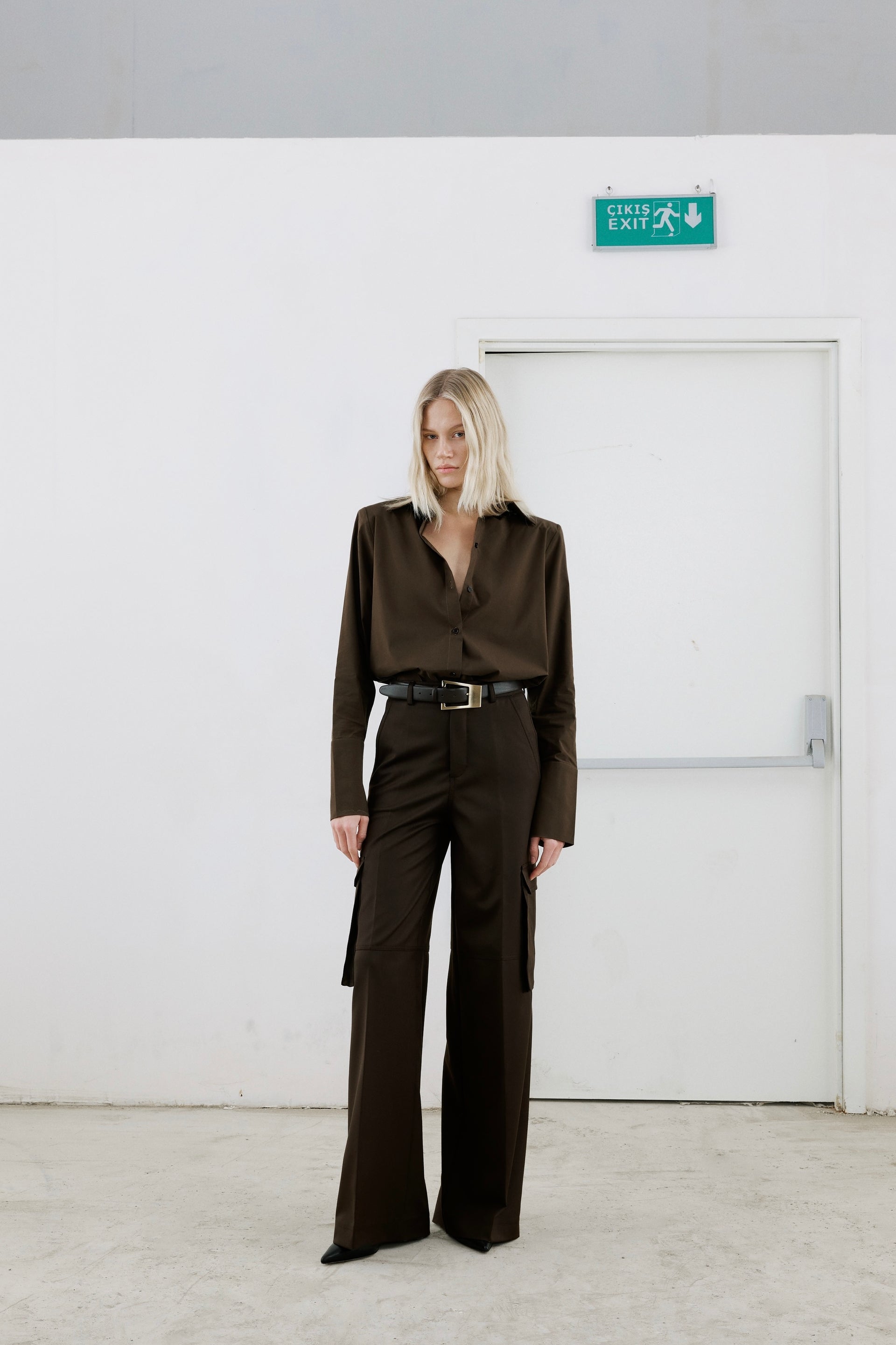 BOLD Look 23 in brunette pant